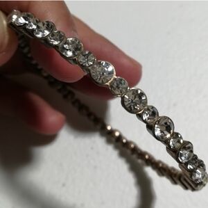Vintage Sparkly Crystals Tennis Bangle